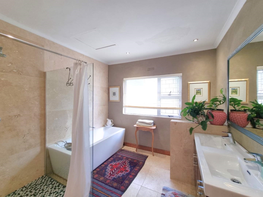 4 Bedroom Property for Sale in Vermont Western Cape